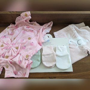 Newborn Bundle - Romper / Pants / Mittens / Burb Cloths